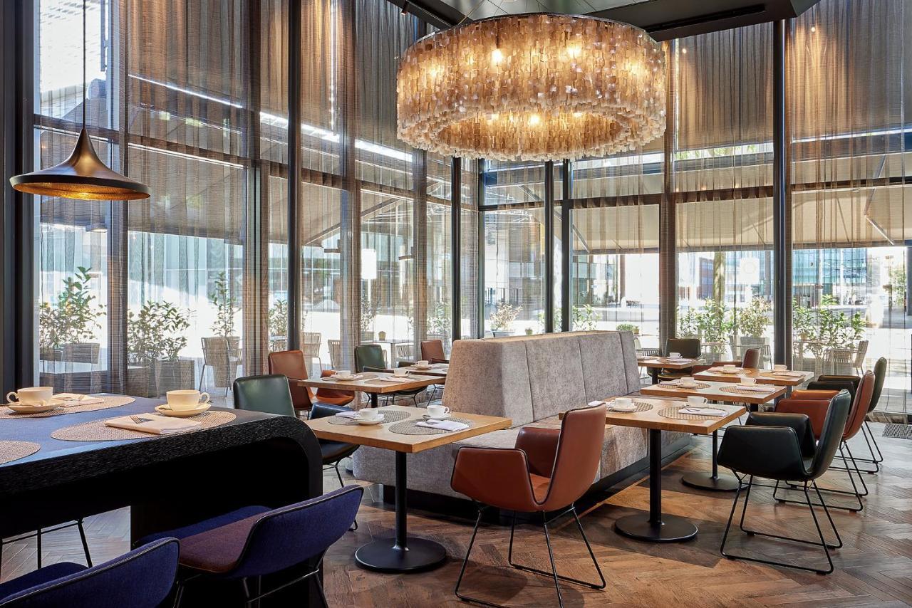 Swissotel Le Plaza Hotel