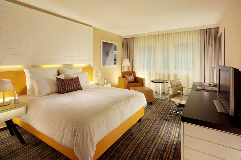 Marriott Hotel 4*